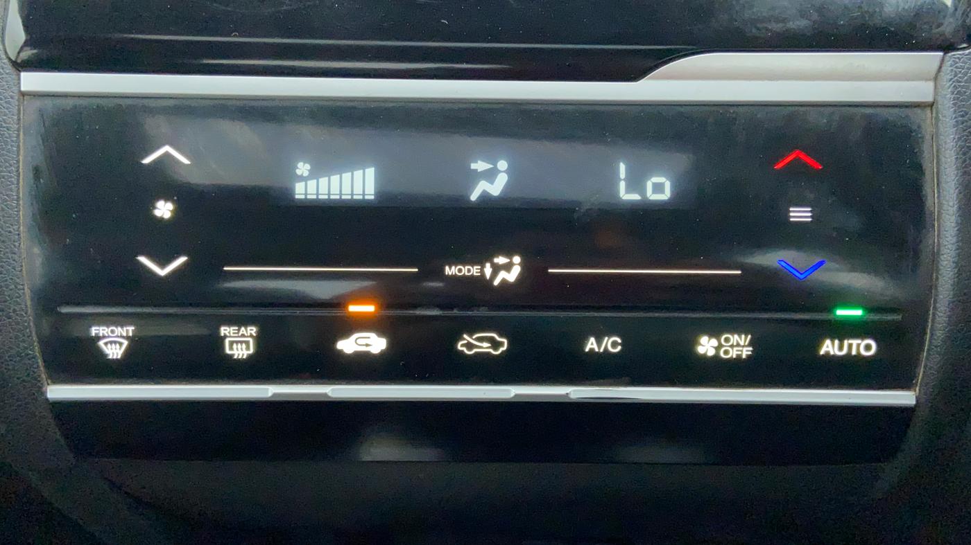 2018 Honda WR-V 1.5L I-DTEC VX MT, Diesel, Manual, 86,087 km, Automatic Climate Control