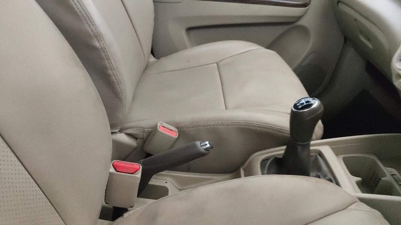 2021 Maruti Ertiga VXI CNG, CNG, Manual, 1,03,747 km, Gear Lever