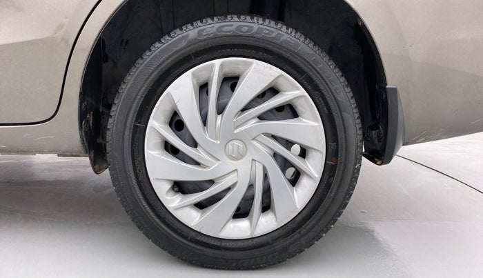 2018 Maruti Ertiga VXI SHVS, Petrol, Manual, 40,032 km, Left Rear Wheel