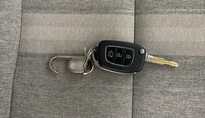 2022 Hyundai GRAND I10 NIOS SPORTZ 1.2 KAPPA VTVT CNG, CNG, Manual, 71,430 km, Key Close Up