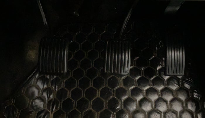 2022 Hyundai GRAND I10 NIOS SPORTZ 1.2 KAPPA VTVT CNG, CNG, Manual, 71,430 km, Pedals