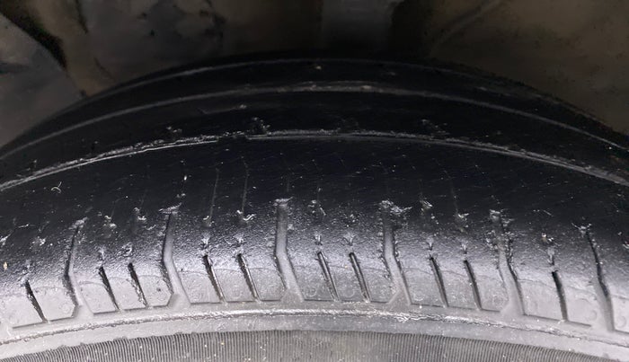 2016 Hyundai Creta 1.6 SX CRDI, Diesel, Manual, 96,692 km, Left Front Tyre Tread