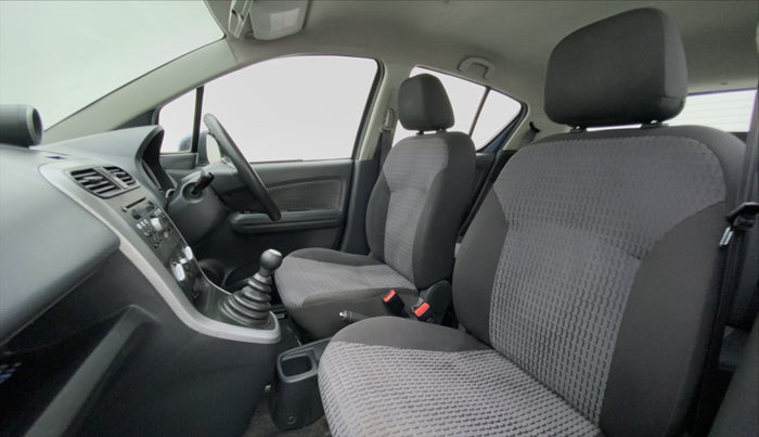 2013 Maruti Ritz ZXI, Petrol, Manual, 28,501 km, Right Side Front Door Cabin