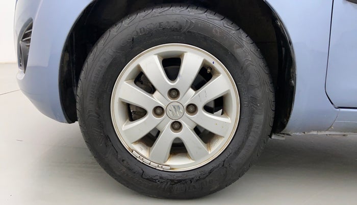 2013 Maruti Ritz ZXI, Petrol, Manual, 28,501 km, Left Front Wheel