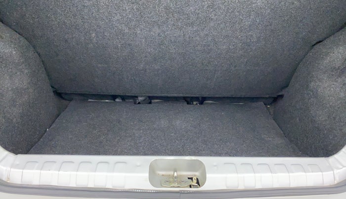 2018 Datsun Redi Go A, Petrol, Manual, 38,983 km, Boot Inside