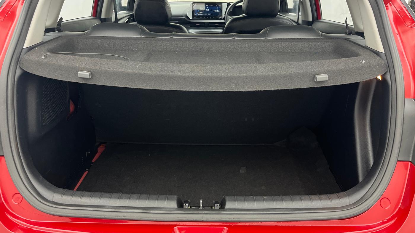 2021 Hyundai NEW I20  ASTA 1.0 TURBO IMT DUAL TONE, Petrol, Manual, 38,124 km, Boot Inside
