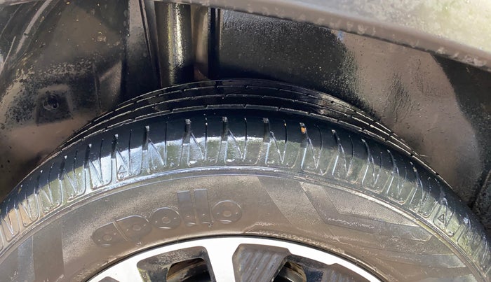 2020 Maruti Vitara Brezza ZXI PLUS AT SHVS, Petrol, Automatic, 68,952 km, Right Rear Tyre Tread