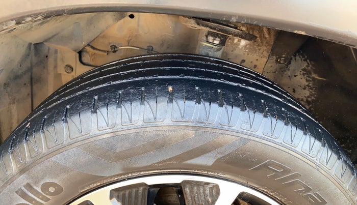 2020 Maruti Vitara Brezza ZXI PLUS AT SHVS, Petrol, Automatic, 68,952 km, Left Front Tyre Tread