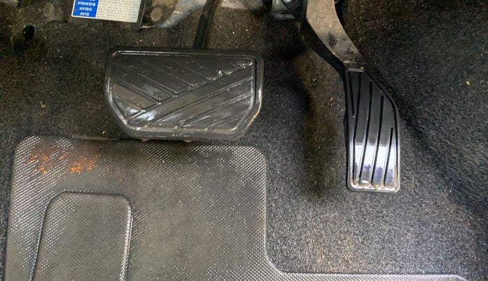 2020 Maruti Vitara Brezza ZXI PLUS AT SHVS, Petrol, Automatic, 68,952 km, Pedals