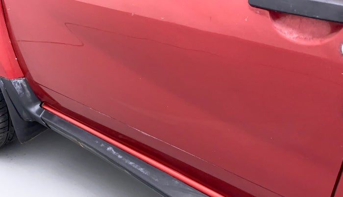 2014 Renault Duster RXL PETROL 104, Petrol, Manual, 54,913 km, Front passenger door - Slightly dented