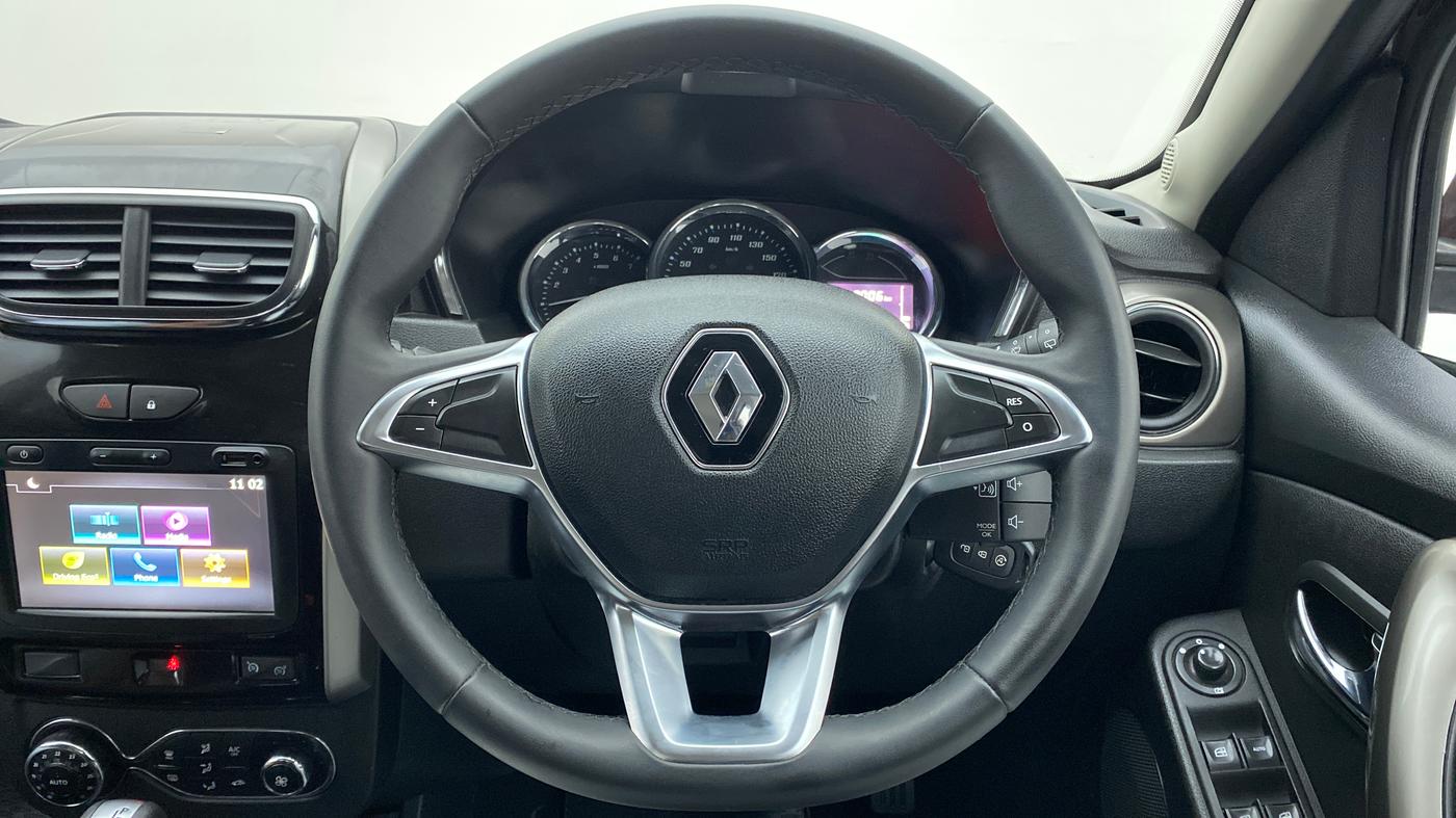 2021 Renault Duster RXZ CVT 1.3 TURBO, Petrol, Automatic, 8,155 km, Steering Wheel Close Up