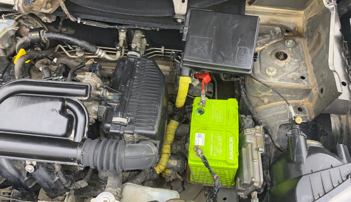 2019 Renault Kwid RXT 1.0 AMT (O), Petrol, Automatic, 70,118 km, Engine View - Left