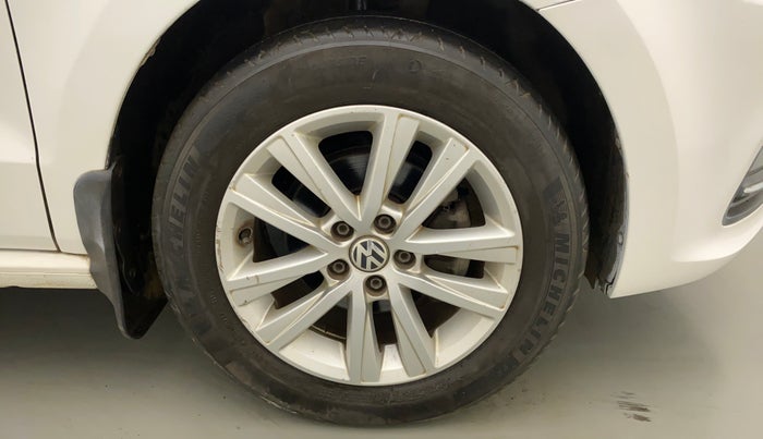 2014 Volkswagen Polo GT TSI AT, Petrol, Automatic, 66,729 km, Right Front Wheel