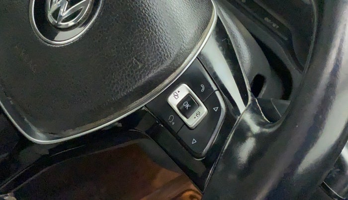 2014 Volkswagen Polo GT TSI AT, Petrol, Automatic, 66,729 km, Steering wheel - Sound system control has minor damage
