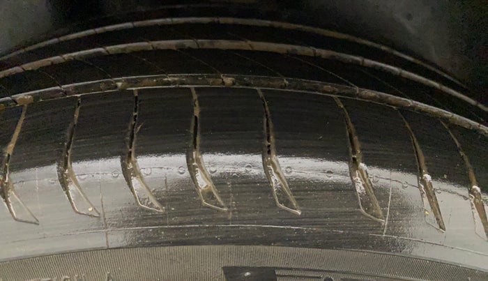 2014 Volkswagen Polo GT TSI AT, Petrol, Automatic, 66,729 km, Right Front Tyre Tread