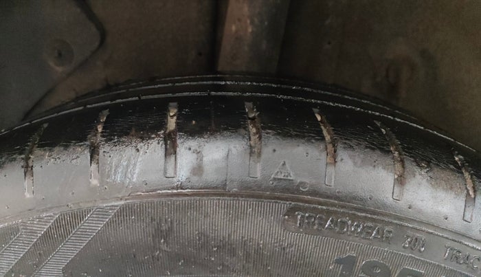 2016 Hyundai Elite i20 ASTA 1.2 (O), Petrol, Manual, 59,057 km, Right Rear Tyre Tread