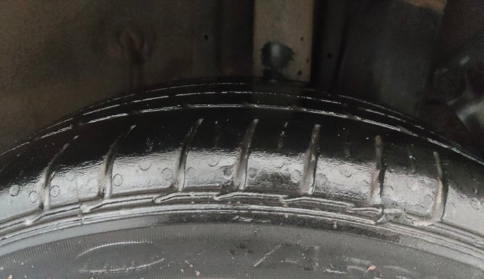 2016 Hyundai Elite i20 ASTA 1.2 (O), Petrol, Manual, 59,057 km, Left Rear Tyre Tread