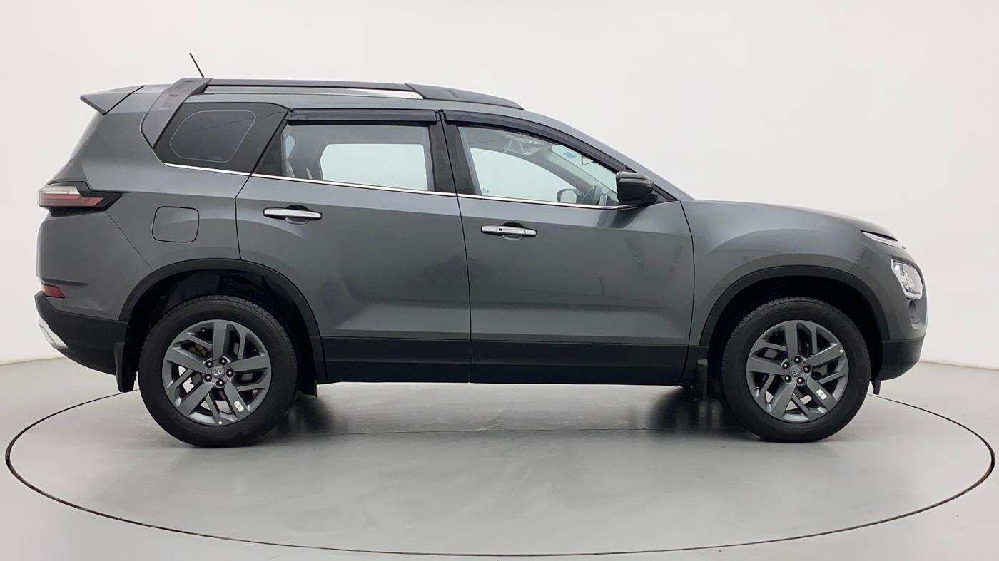 2023 Tata Safari XT, Diesel, Manual, 17,520 km, Right Side View