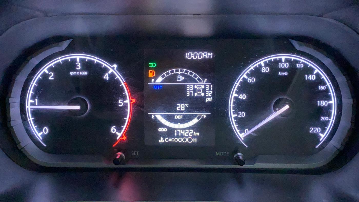 2023 Tata Safari XT, Diesel, Manual, 17,520 km, Odometer Image