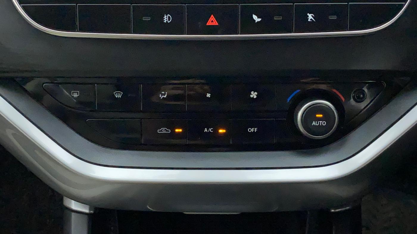 2023 Tata Safari XT, Diesel, Manual, 17,520 km, Automatic Climate Control