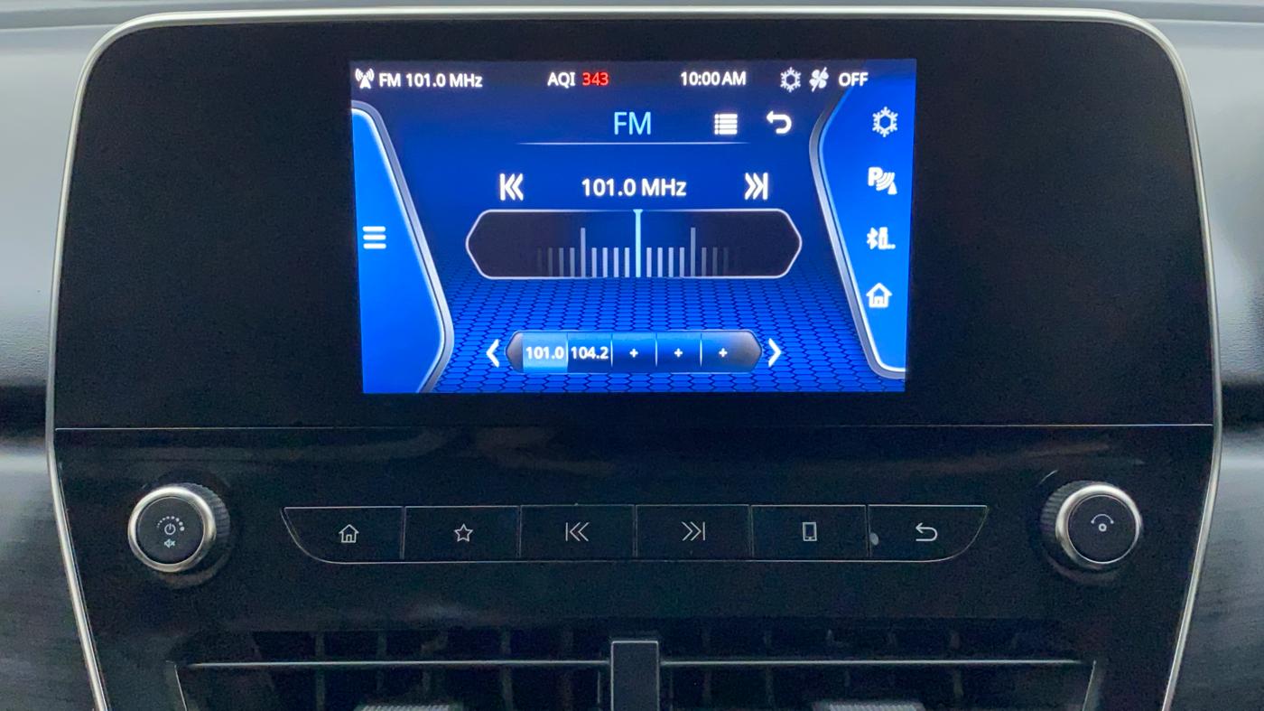 2023 Tata Safari XT, Diesel, Manual, 17,520 km, Infotainment System
