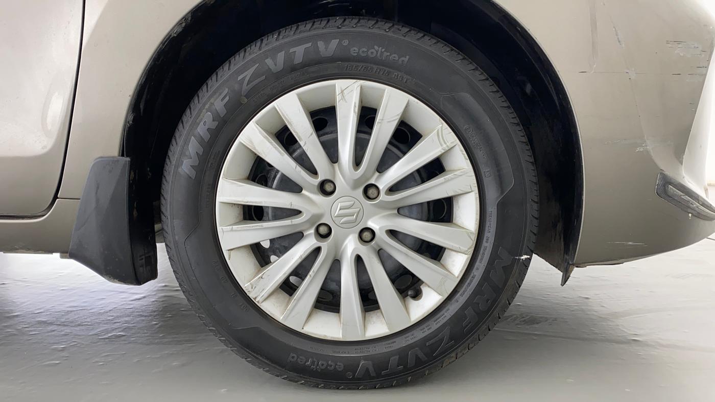 2020 Maruti Baleno DELTA PETROL 1.2, Petrol, Manual, 35,053 km, Right Front Wheel
