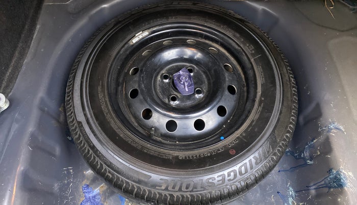 2018 Maruti Dzire VXI, Petrol, Manual, 25,471 km, Spare Tyre
