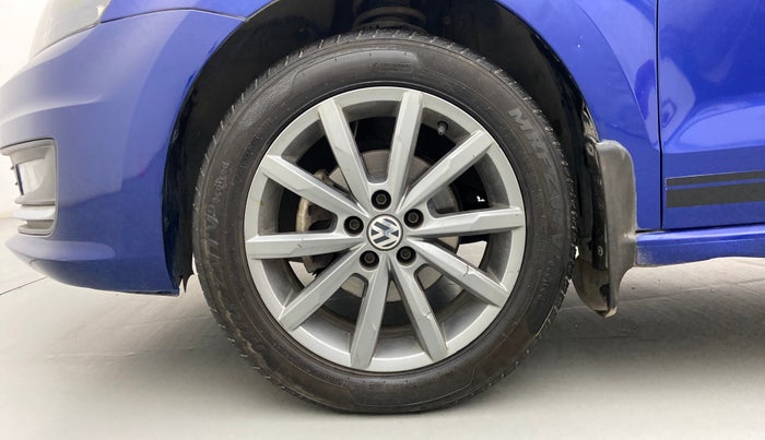 2018 Volkswagen Vento HIGHLINE 1.5 AT, Diesel, Automatic, 63,290 km, Left Front Wheel