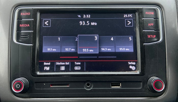 2018 Volkswagen Vento HIGHLINE 1.5 AT, Diesel, Automatic, 63,290 km, Touchscreen Infotainment System