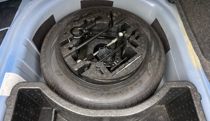 2018 Volkswagen Vento HIGHLINE 1.5 AT, Diesel, Automatic, 63,290 km, Spare Tyre