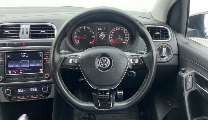 2018 Volkswagen Vento HIGHLINE 1.5 AT, Diesel, Automatic, 63,290 km, Steering Wheel Close Up