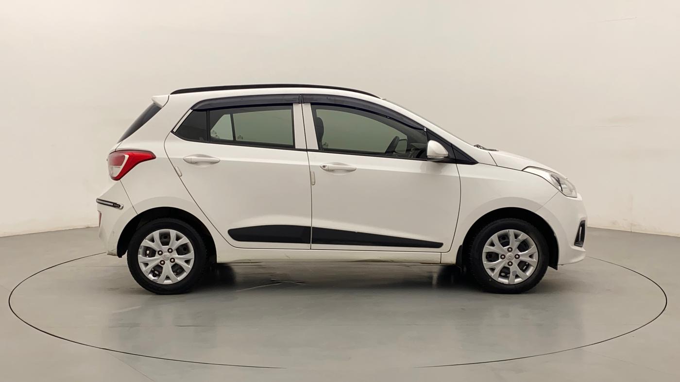 2015 Hyundai Grand i10 SPORTZ 1.2 KAPPA VTVT, Petrol, Manual, 49,429 km, Right Side View