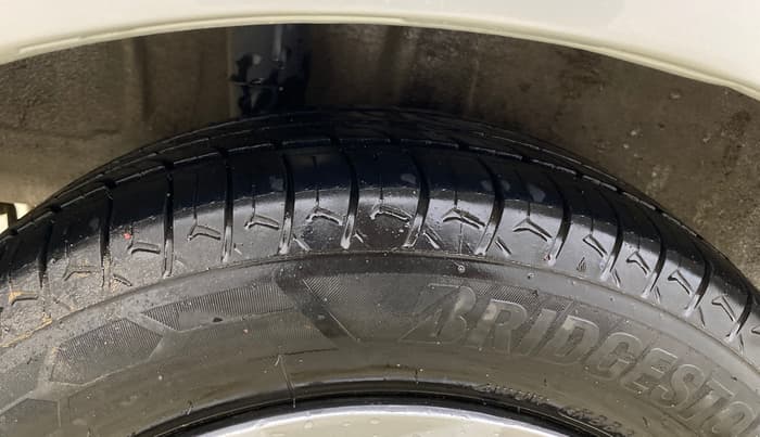 2019 Maruti New Wagon-R VXI 1.2, CNG, Manual, 80,574 km, Right Rear Tyre Tread