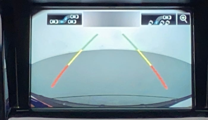2018 Mahindra XUV500 W11 AT, Diesel, Automatic, 1,27,342 km, Parking Camera
