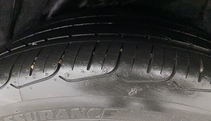 2012 Hyundai Verna FLUIDIC 1.6 VTVT SX AT, Petrol, Automatic, 79,098 km, Left Rear Tyre Tread