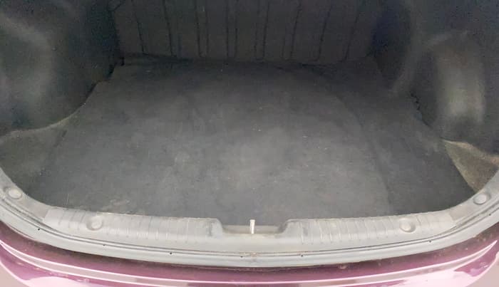 2012 Hyundai Verna FLUIDIC 1.6 VTVT SX AT, Petrol, Automatic, 79,098 km, Boot Inside