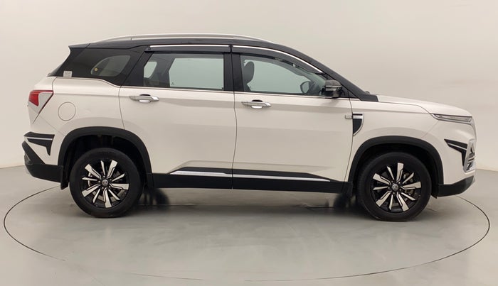 2020 MG HECTOR SHARP 2.0 DIESEL DUAL TONE, Diesel, Manual, 35,174 km, Right Side View