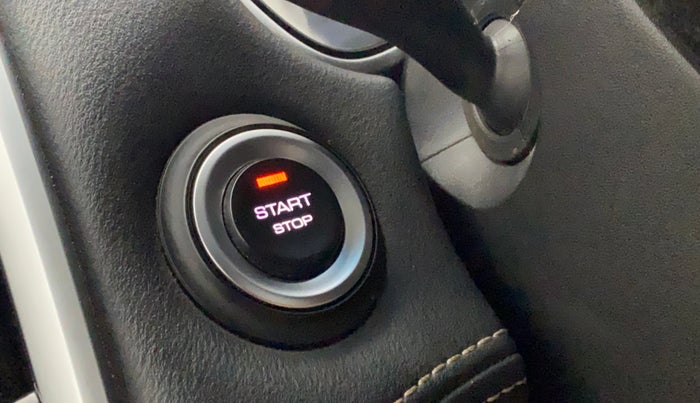 2020 MG HECTOR SHARP 2.0 DIESEL DUAL TONE, Diesel, Manual, 35,174 km, Keyless Start/ Stop Button