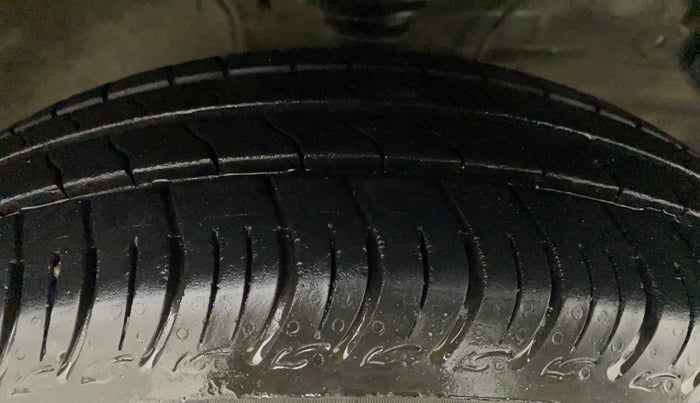 2021 Maruti S PRESSO VXI+, Petrol, Manual, 12,596 km, Right Front Tyre Tread