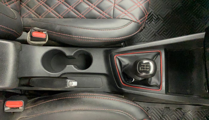 2019 Hyundai Elite i20 SPORTZ PLUS 1.2 DUAL TONE, Petrol, Manual, 52,549 km, Gear Lever