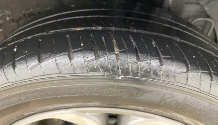 2019 Hyundai Elite i20 SPORTZ PLUS 1.2 DUAL TONE, Petrol, Manual, 52,549 km, Left Rear Tyre Tread