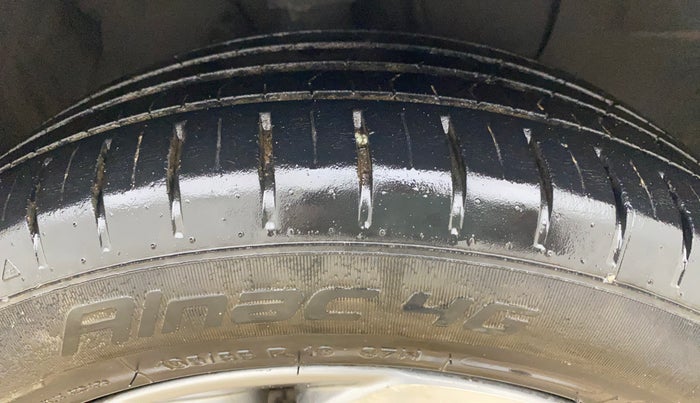 2019 Hyundai Elite i20 SPORTZ PLUS 1.2 DUAL TONE, Petrol, Manual, 52,549 km, Right Front Tyre Tread