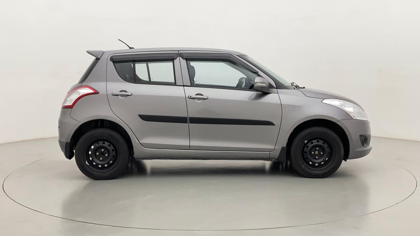 2013 Maruti Swift VXI, Petrol, Manual, 31,742 km, Right Side View