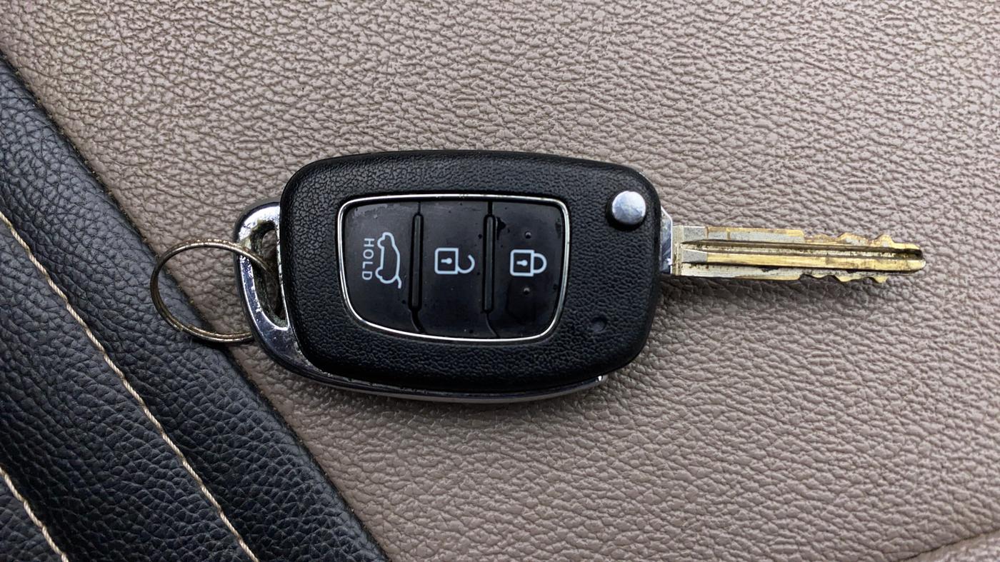 2017 Hyundai Creta E PLUS 1.6 PETROL, Petrol, Manual, 39,630 km, Key Close Up