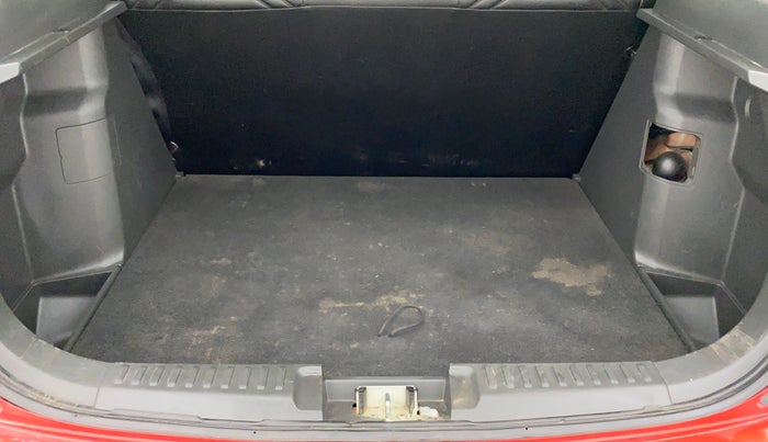 2018 Maruti Vitara Brezza LDI, Diesel, Manual, 75,647 km, Boot Inside
