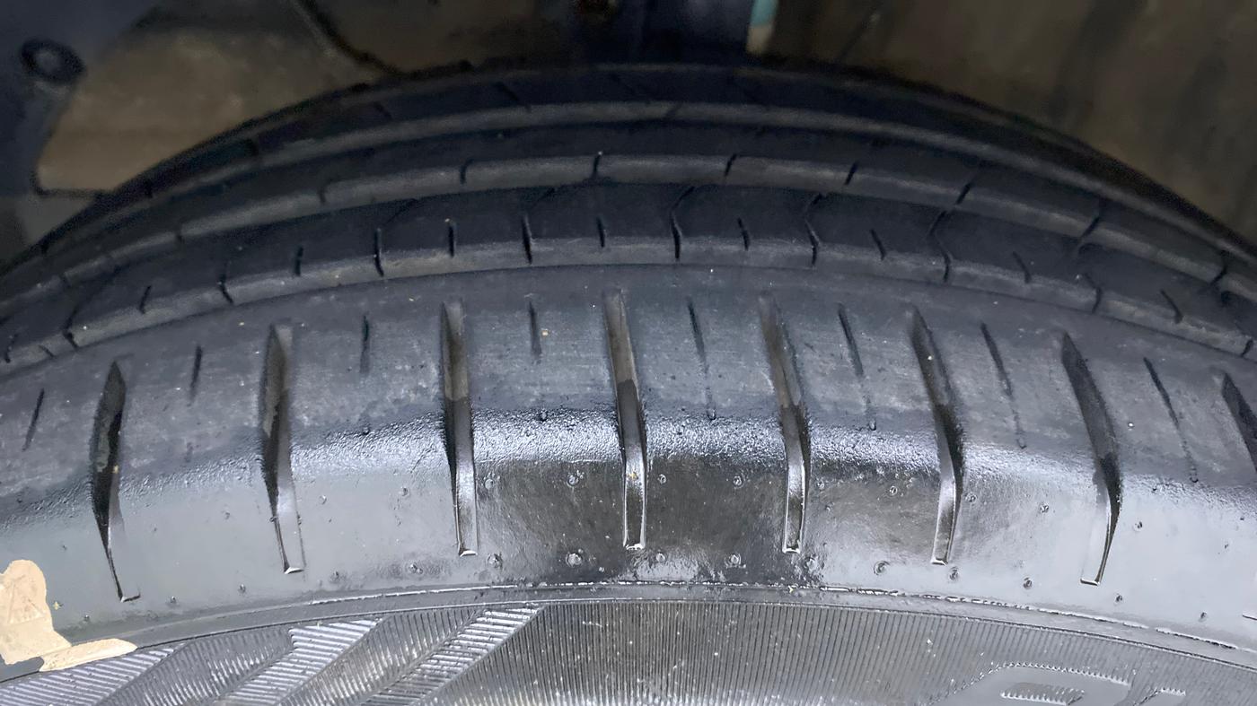 2019 Maruti Baleno ALPHA 1.2 K12, Petrol, Manual, 12,313 km, Left Front Tyre Tread
