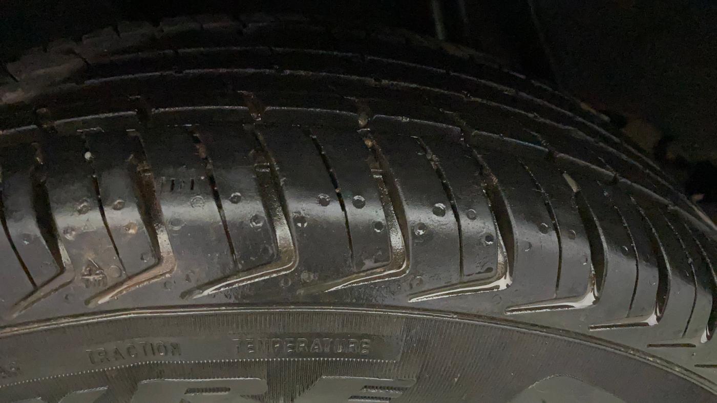 2019 Datsun Redi Go T (O), Petrol, Manual, 17,499 km, Right Rear Tyre Tread