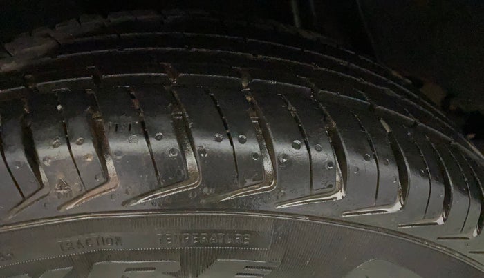 2019 Datsun Redi Go T (O), Petrol, Manual, 17,499 km, Right Rear Tyre Tread