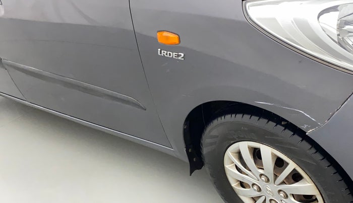 2013 Hyundai i10 MAGNA 1.1, CNG, Manual, 68,811 km, Right fender - Slightly dented