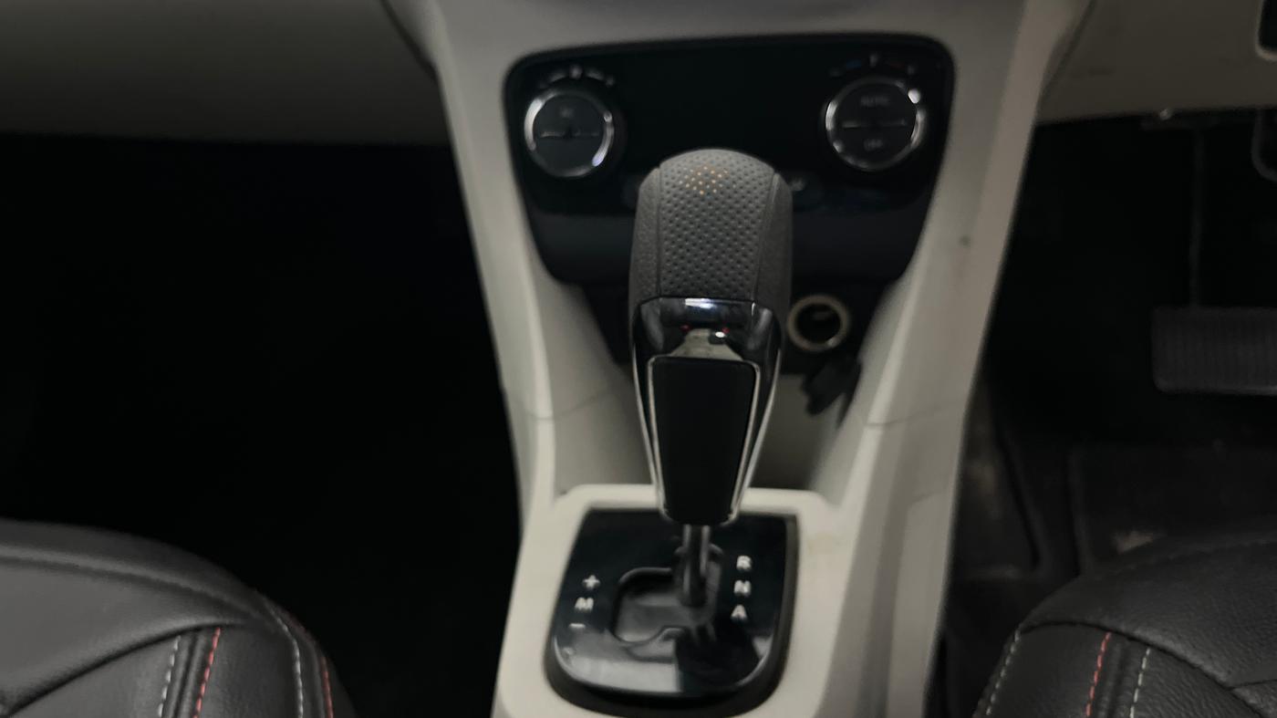 2023 Tata Tiago XZA PLUS PETROL, Petrol, Automatic, 9,447 km, Gear Lever